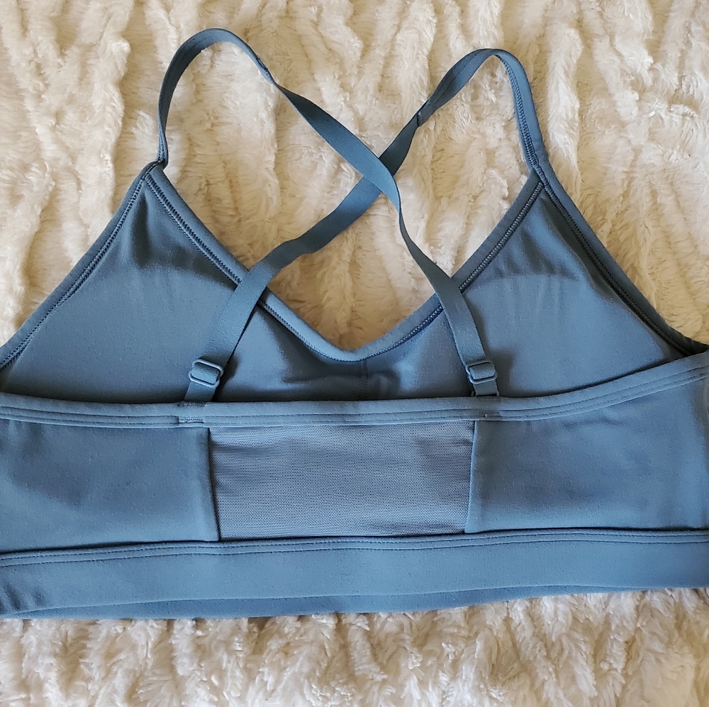 Gymshark Ruched Training Bra - Picture 2 of 5